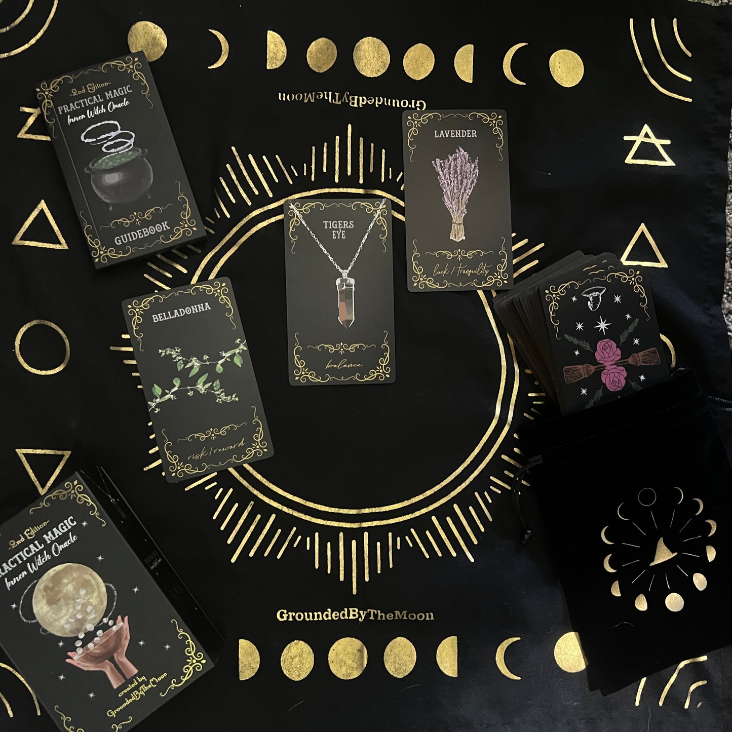 Practical Magic : Inner Witch Oracle Deck (2nd Edtion)