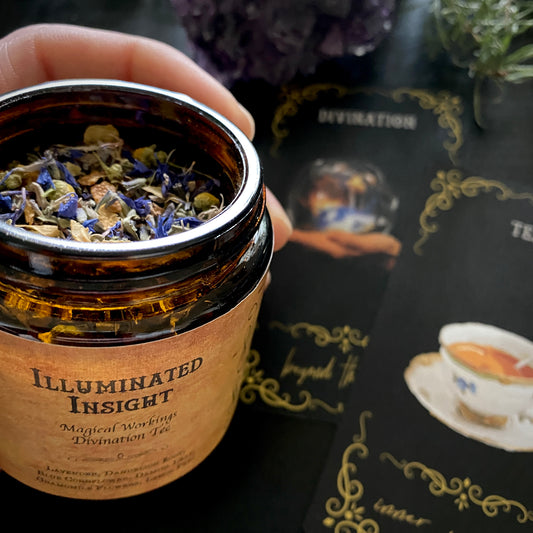 Tarot Tea : Illuminated Insight